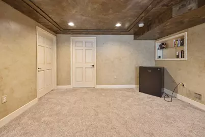 207  Woodlands Ct, Hartland, WI 53029 - Photo 33