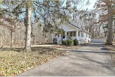 2350  South Shore Dr, Delavan, WI 53115 - Photo 9