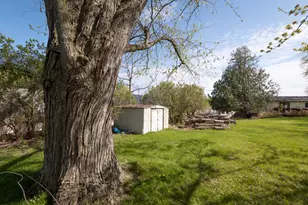 534 Spring St, Campbellsport, WI 53010 - Photo 27