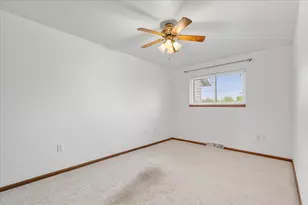 769 Green Bay Dr, Mayville, WI 53050 - Photo 37