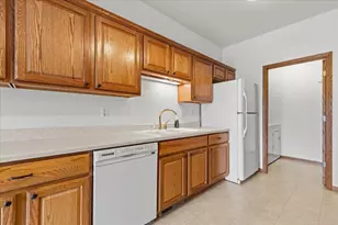 769 Green Bay Dr, Mayville, WI 53050 - Photo 23