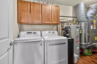 W197N16960  Stonewall Dr #12, Jackson, WI 53037 - Photo 15
