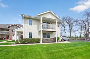 W197N16960 Stonewall Dr, Jackson, WI 53037 - Photo 19