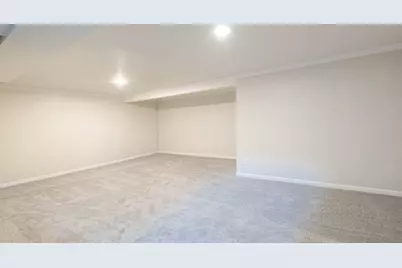 2708  Pershing Ave, Sheboygan, WI 53083 - Photo 13