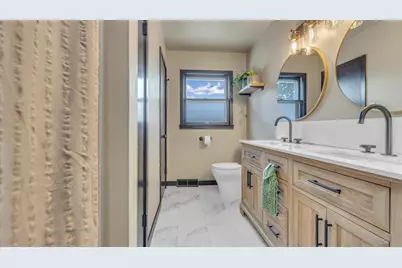 2824 S 15th St, Sheboygan, WI 53081 - Photo 15