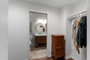 W169N8921 Hoyt Dr, Menomonee Falls, WI 53051 - Photo 17