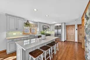 11024 Lakeshore Dr, Pleasant Prairie, WI 53158 - Photo 11