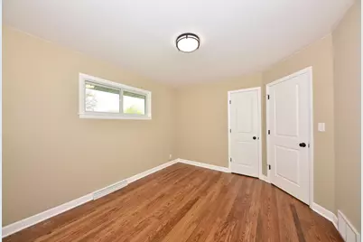 111 S Middle Rd, Belgium, WI 53004 - Photo 21