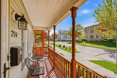 216 E Smith St, Milwaukee, WI 53207 - Photo 5