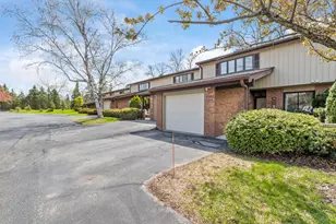 12808 N Colony Dr, Mequon, WI 53097 - Photo 29