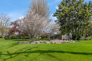 12808 N Colony Dr, Mequon, WI 53097 - Photo 31