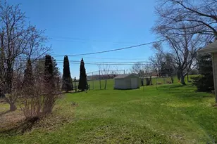 425 Bishop Ave, Plymouth, WI 53073 - Photo 15