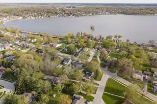 412 West Ave, Pewaukee, WI 53072 - Photo 31