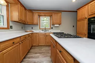 412 West Ave, Pewaukee, WI 53072 - Photo 17