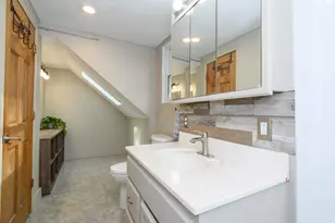 412 West Ave, Pewaukee, WI 53072 - Photo 23
