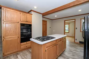 412 West Ave, Pewaukee, WI 53072 - Photo 15