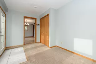 412 West Ave, Pewaukee, WI 53072 - Photo 5