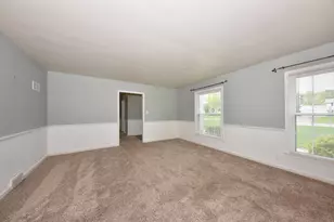2073 E Sumner St, Hartford, WI 53027 - Photo 3