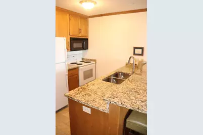 101  Osthoff Ave #342, Elkhart Lake, WI 53020 - Photo 5