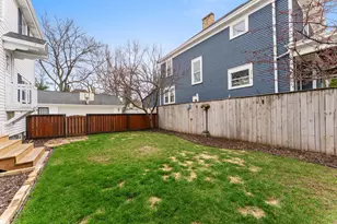 857 N 8th St, Manitowoc, WI 54220 - Photo 31