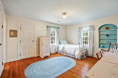2005 N 72nd St, Wauwatosa, WI 53213 - Photo 21