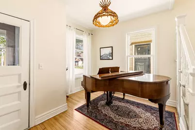 948 N 34th St, Milwaukee, WI 53208 - Photo 7