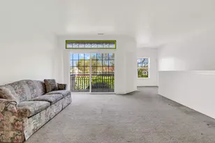 2337 W Vista Bella Dr, Oak Creek, WI 53154 - Photo 5