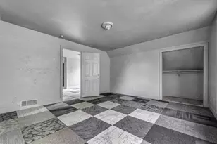 2638 N 19th St., Milwaukee, WI 53206 - Photo 5
