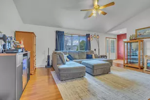 4916 White Fox Dr, Sheboygan, WI 53081 - Photo 7