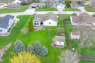 4916 White Fox Dr, Sheboygan, WI 53081 - Photo 31