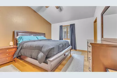 4916  White Fox Dr, Sheboygan, WI 53081 - Photo 15