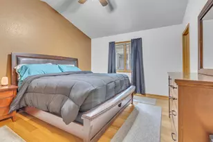 4916 White Fox Dr, Sheboygan, WI 53081 - Photo 15