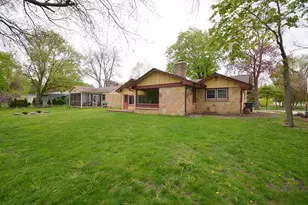 275 N Park St, Whitewater, WI 53190 - Photo 5
