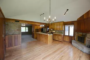 275 N Park St, Whitewater, WI 53190 - Photo 13