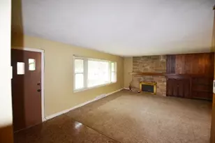 275 N Park St, Whitewater, WI 53190 - Photo 17