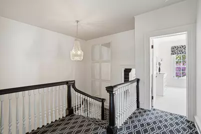 2121 N Terrace Ave, Milwaukee, WI 53202 - Photo 35