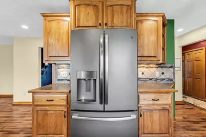 21301 W 6 Mile Rd, Racine, WI 53126 - Photo 29