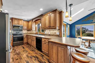 21301 W 6 Mile Rd, Racine, WI 53126 - Photo 25