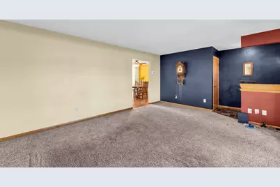 21301 W 6 Mile Rd, Racine, WI 53126 - Photo 9