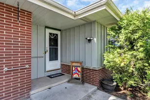 21301 W 6 Mile Rd, Racine, WI 53126 - Photo 5
