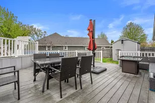 164 E Fairfield Dr, Oak Creek, WI 53154 - Photo 25
