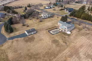 W1461 Maureen Ct, Bloomfield, WI 53147 - Photo 35