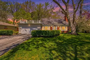 330 W Manor Cir, Bayside, WI 53217 - Photo 37