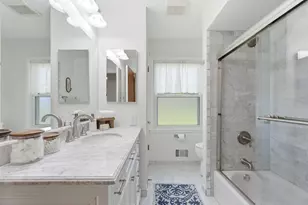 330 W Manor Cir, Bayside, WI 53217 - Photo 17