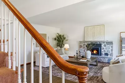 330 W Manor Cir, Bayside, WI 53217 - Photo 3