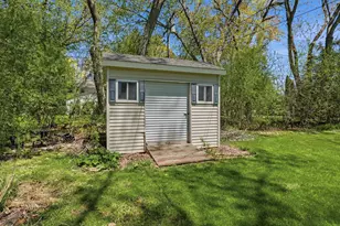 330 W Manor Cir, Bayside, WI 53217 - Photo 33