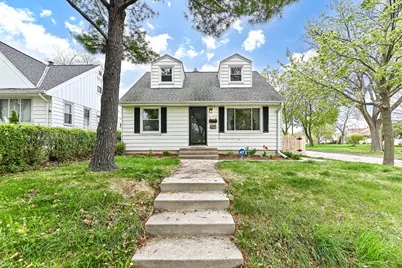 6300 W Cleveland Ave, Milwaukee, WI 53219 - Photo 33