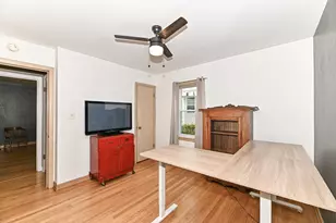 6300 W Cleveland Ave, Milwaukee, WI 53219 - Photo 17