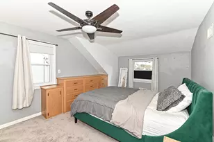 6300 W Cleveland Ave, Milwaukee, WI 53219 - Photo 19