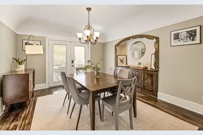 2625 S Wentworth Ave, Milwaukee, WI 53207 - Photo 9